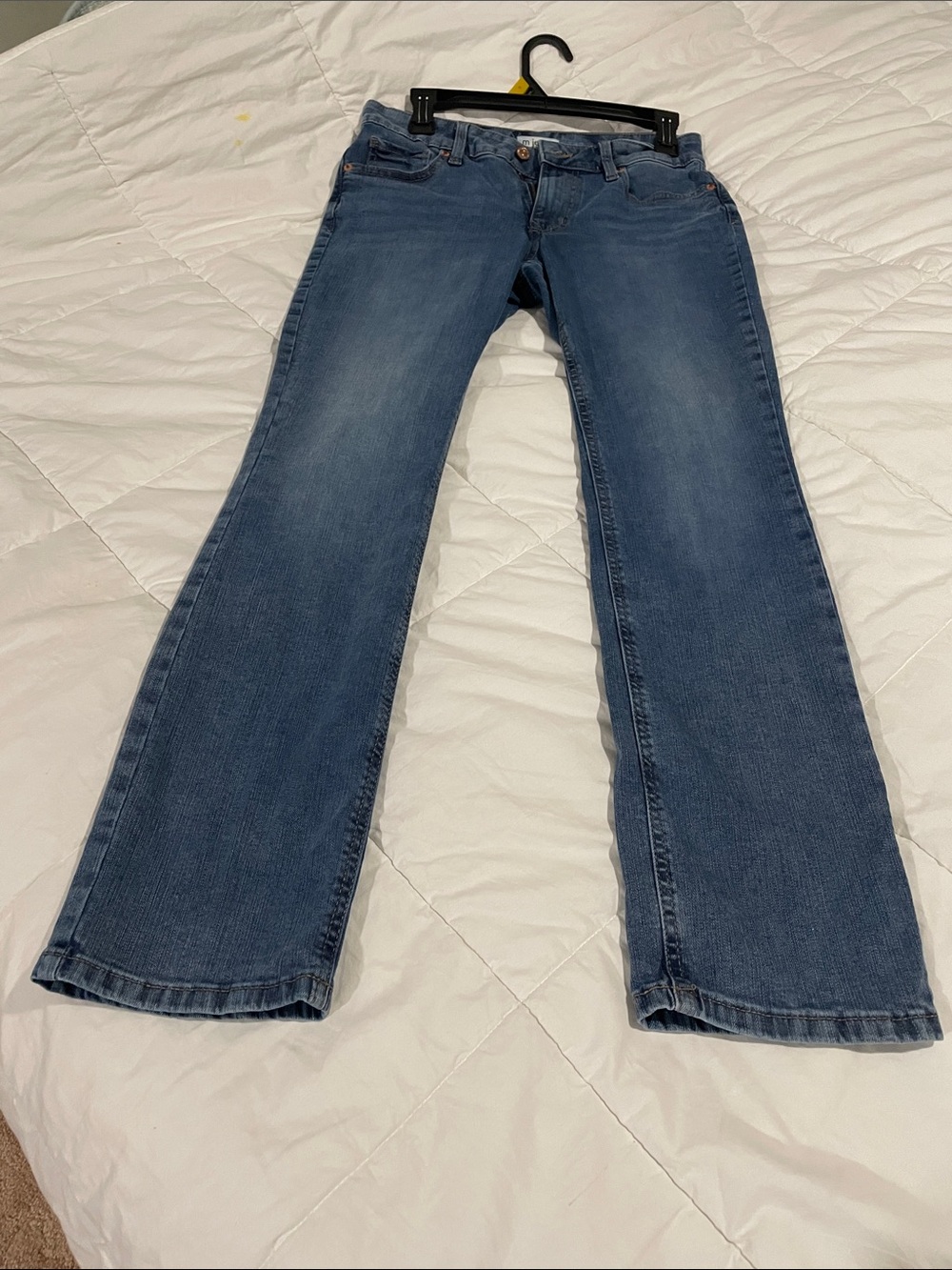 Maurices Women's Straight Leg Blue Jeans